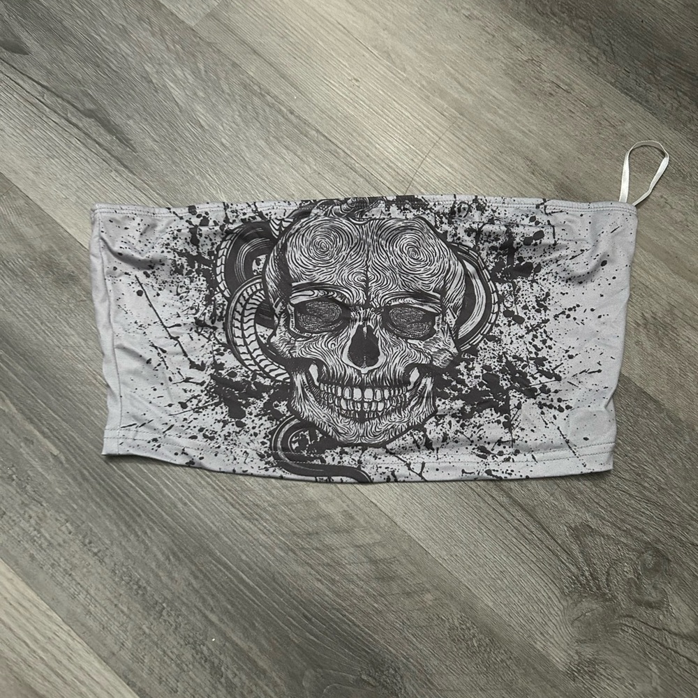 Skull top
